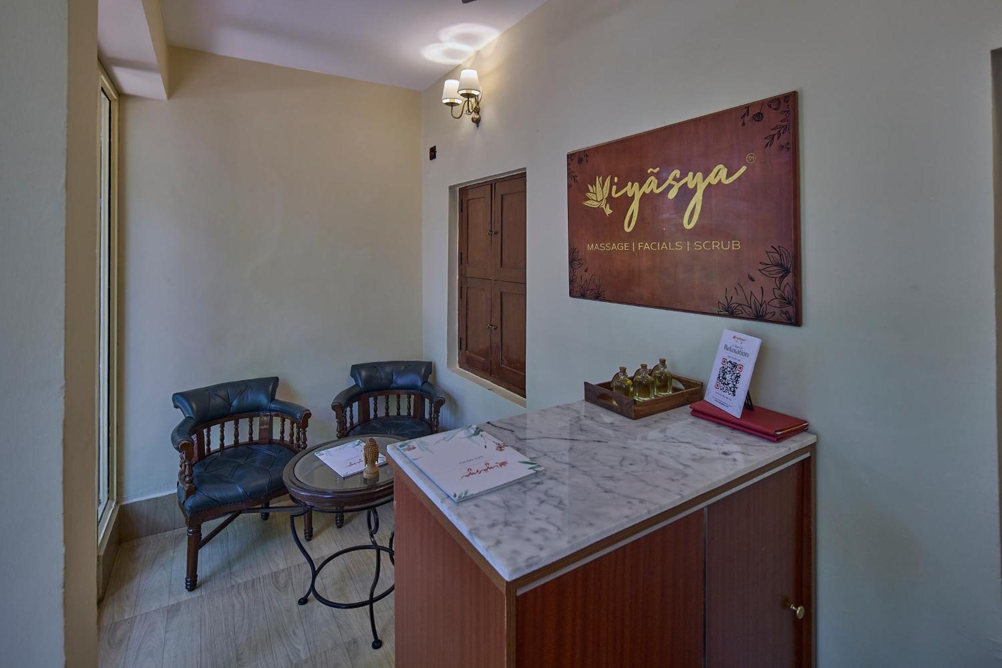 Royal Orchid Metropole Mysore Extérieur photo