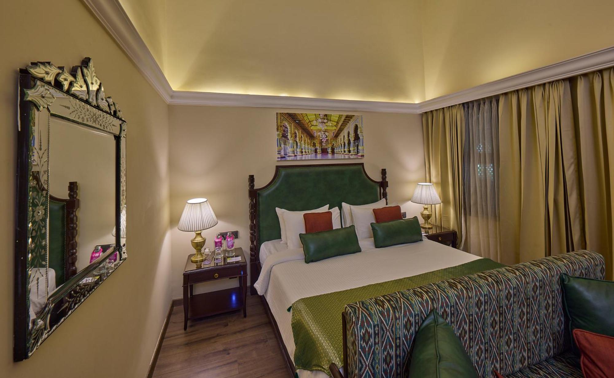 Royal Orchid Metropole Mysore Extérieur photo