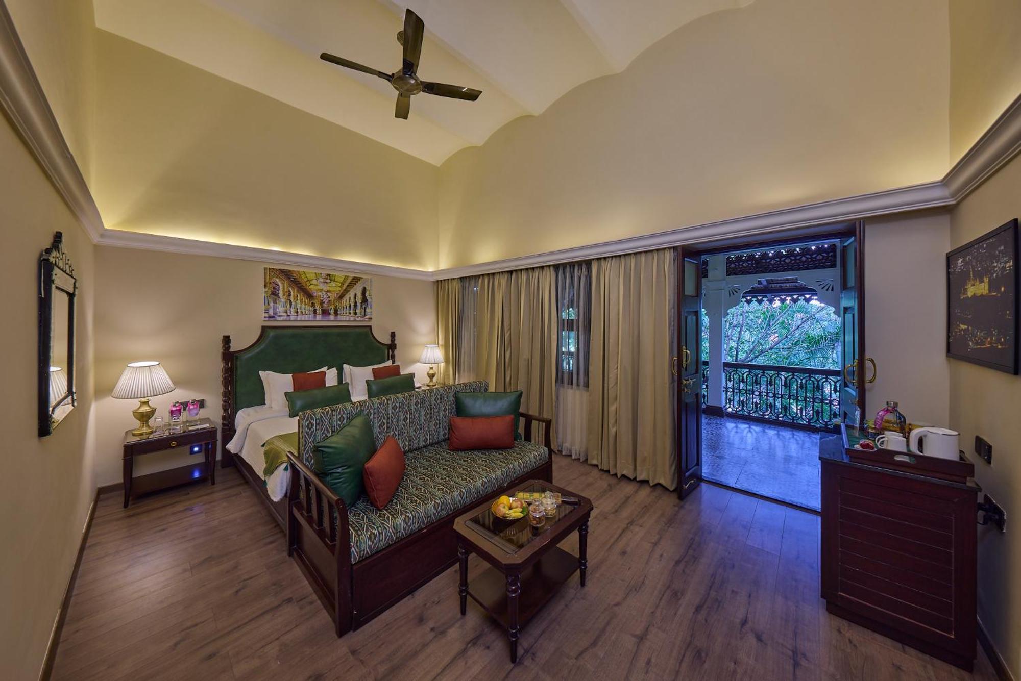 Royal Orchid Metropole Mysore Extérieur photo