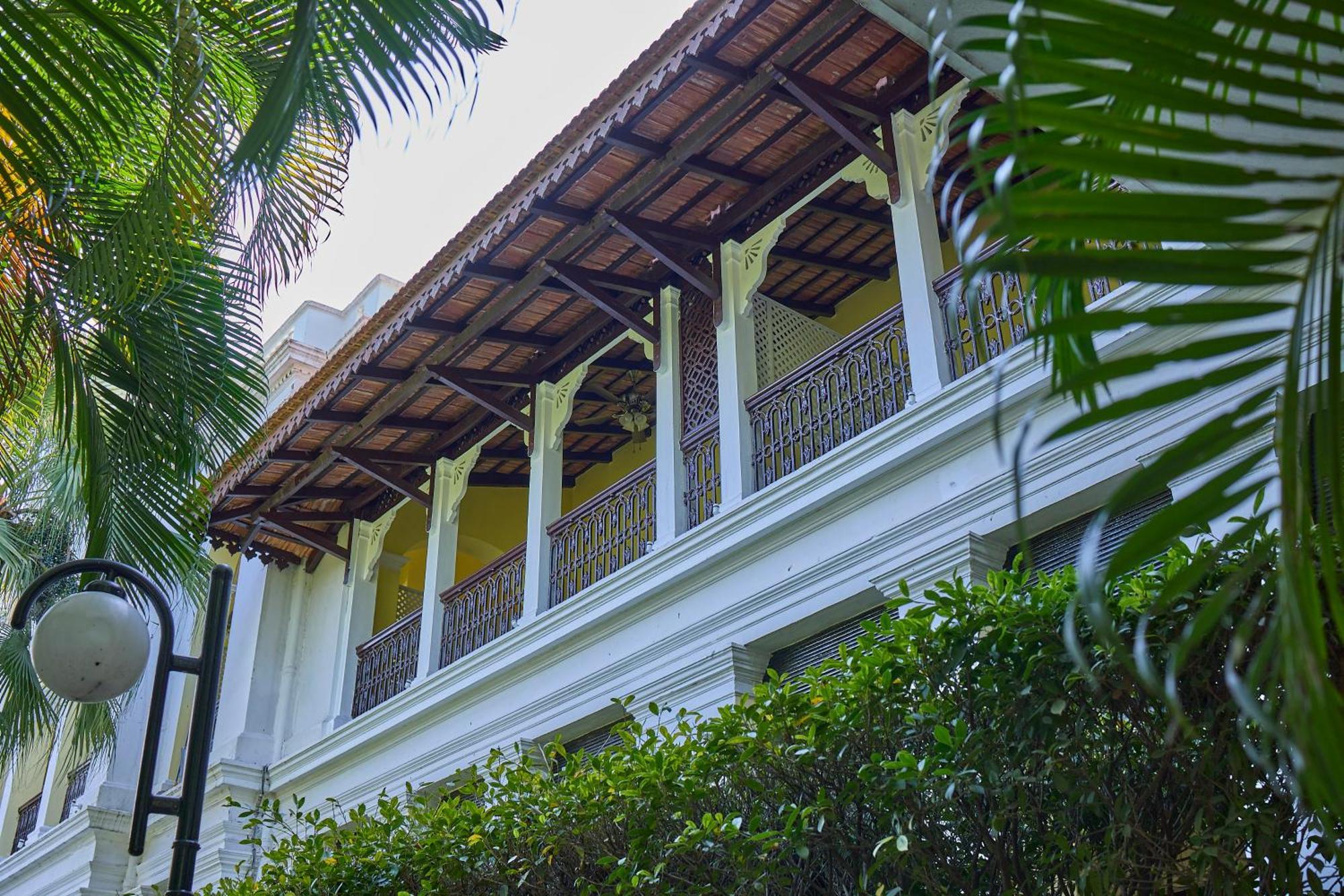 Royal Orchid Metropole Mysore Extérieur photo