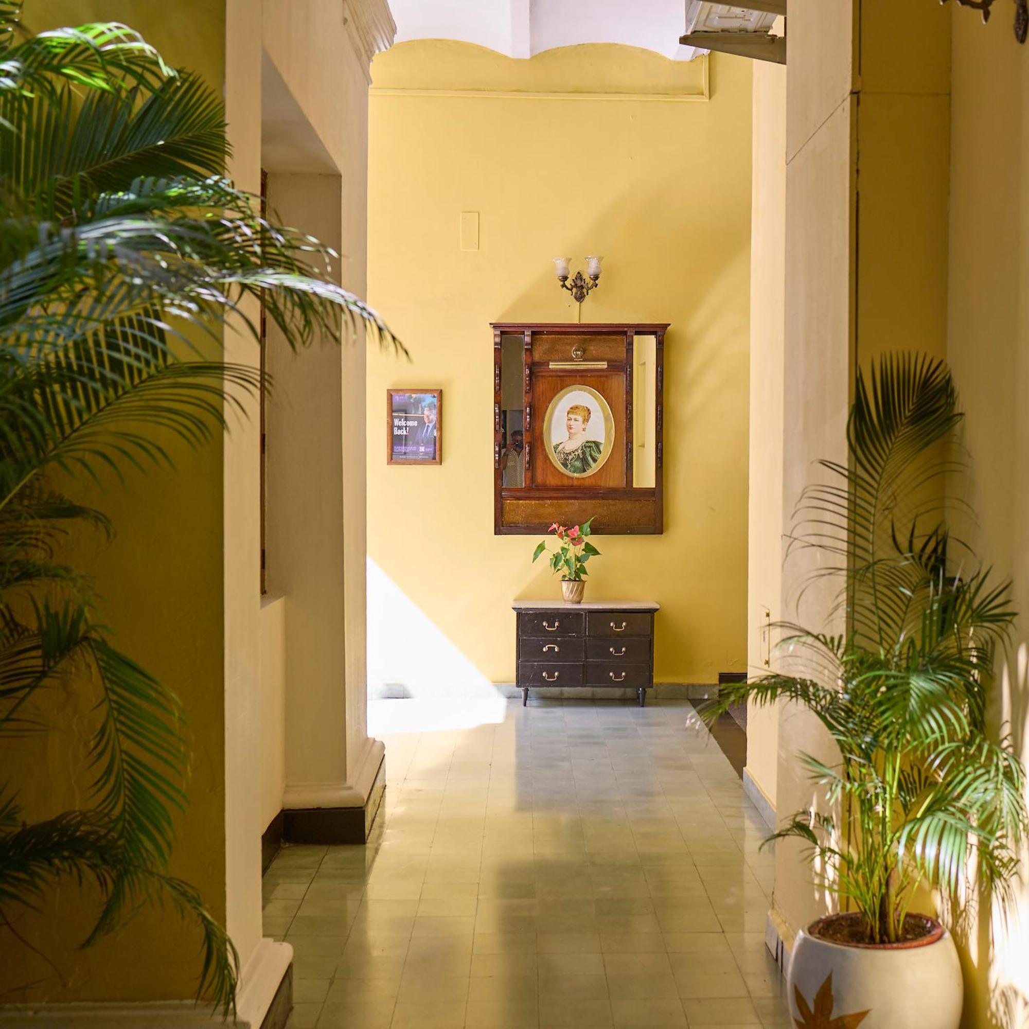 Royal Orchid Metropole Mysore Extérieur photo
