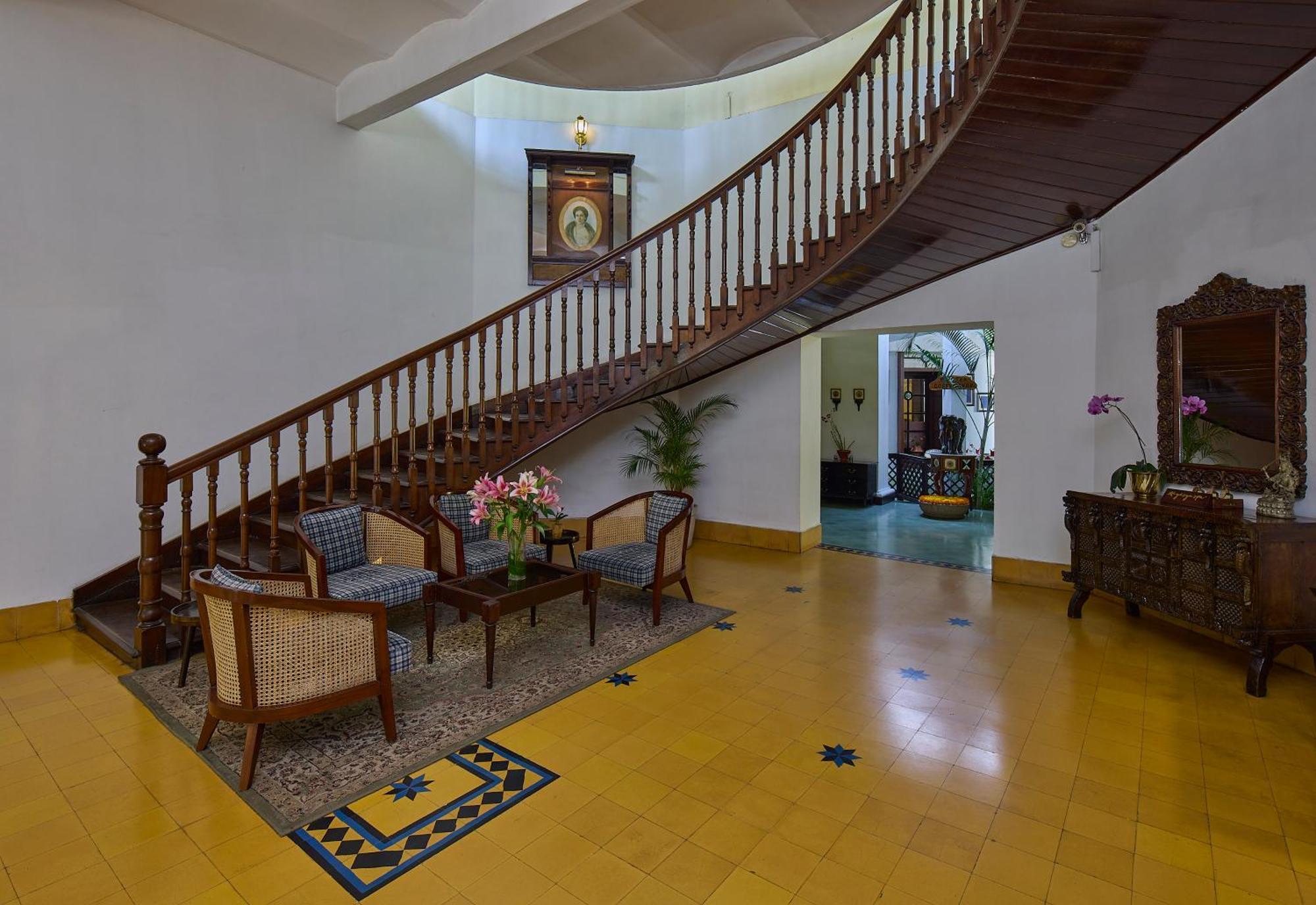 Royal Orchid Metropole Mysore Extérieur photo