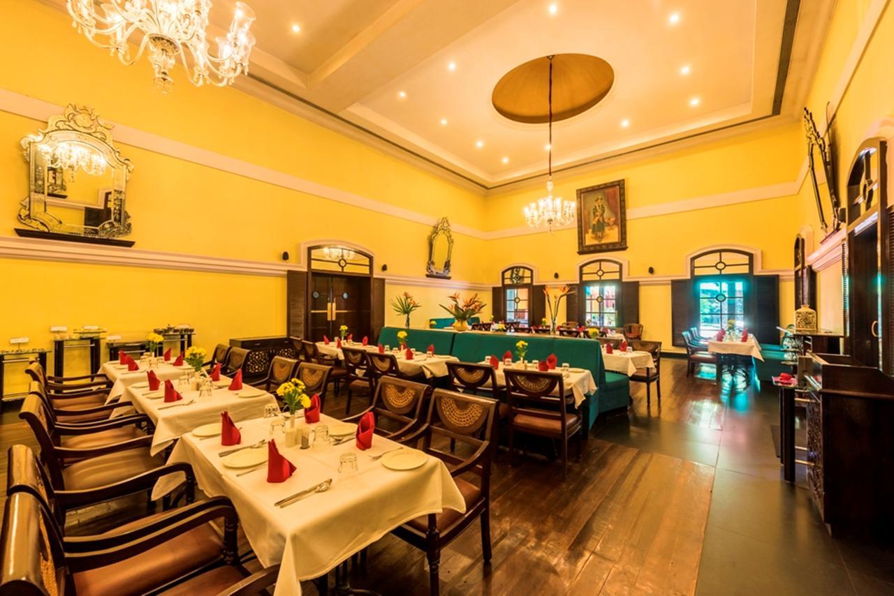 Royal Orchid Metropole Mysore Extérieur photo