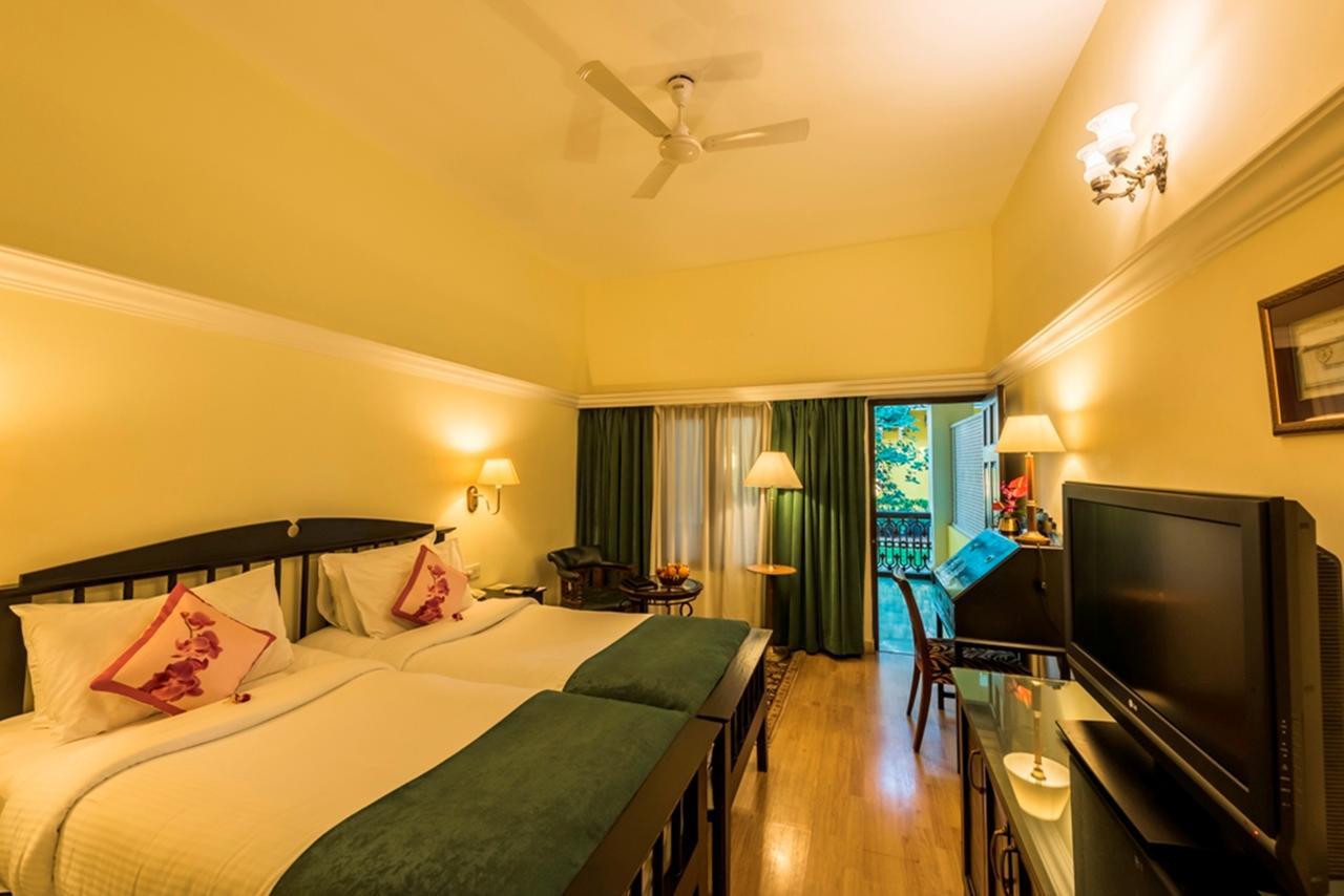 Royal Orchid Metropole Mysore Extérieur photo