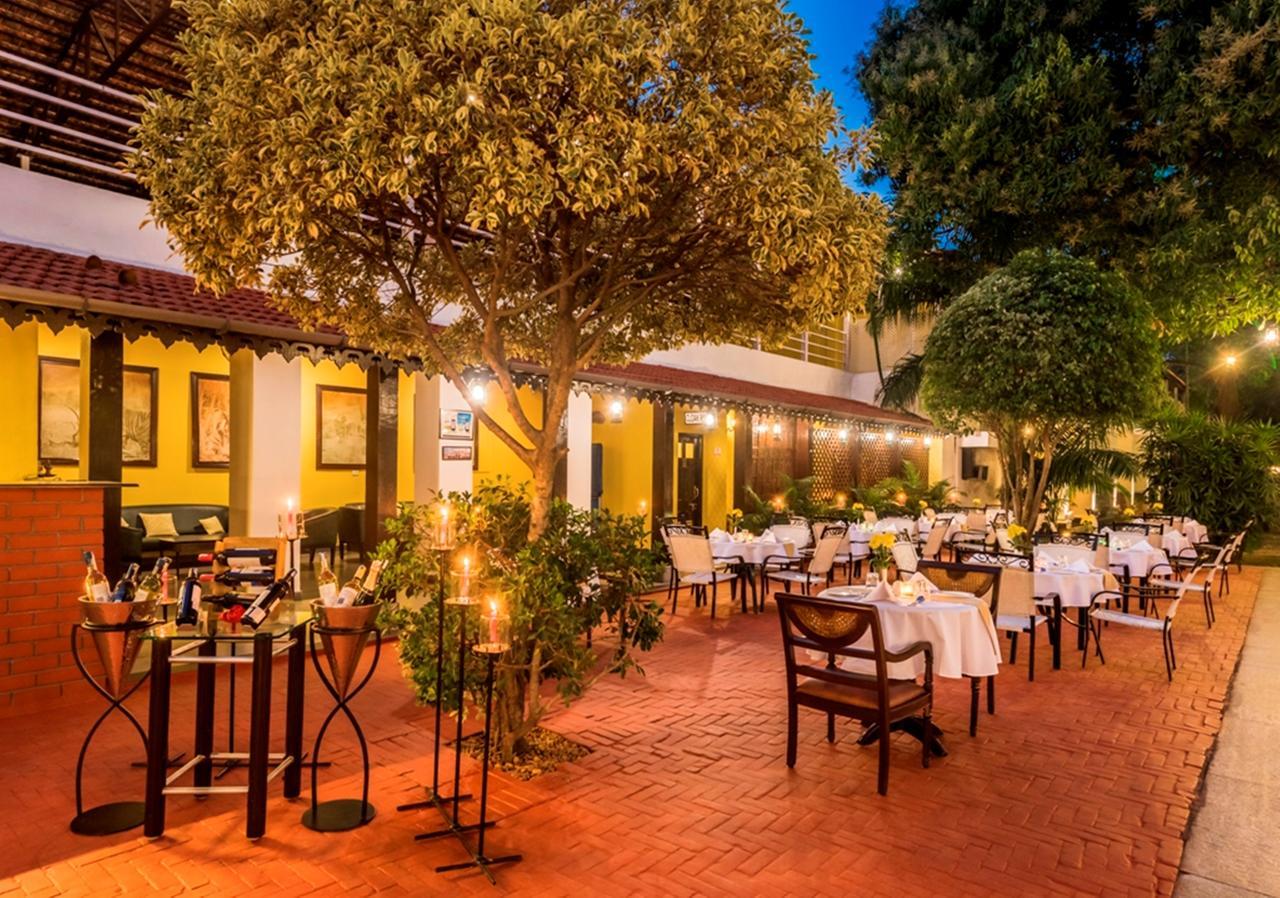 Royal Orchid Metropole Mysore Extérieur photo